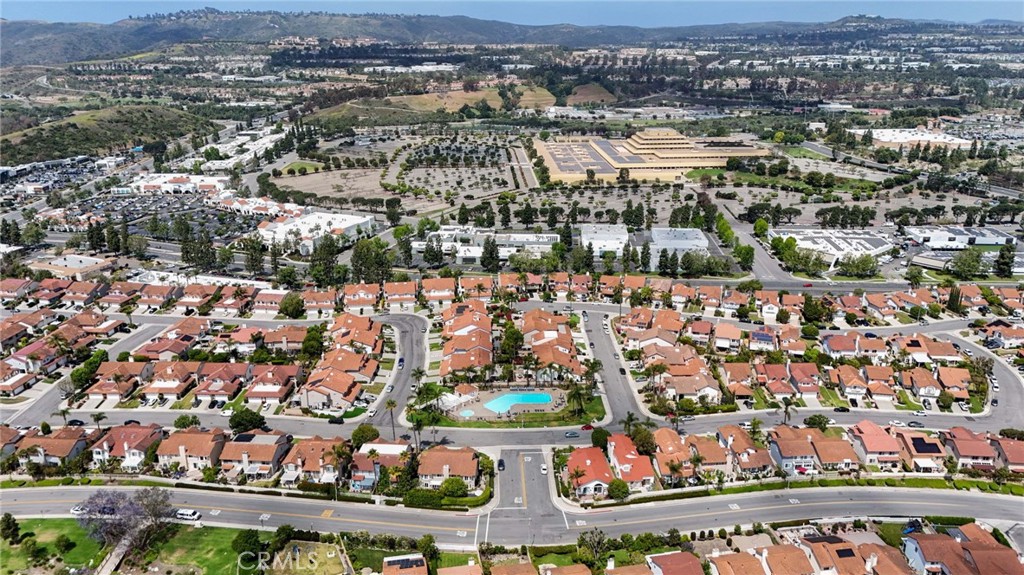 MLS #OC25107360 image #47