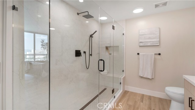 MLS #OC25107403 image #23