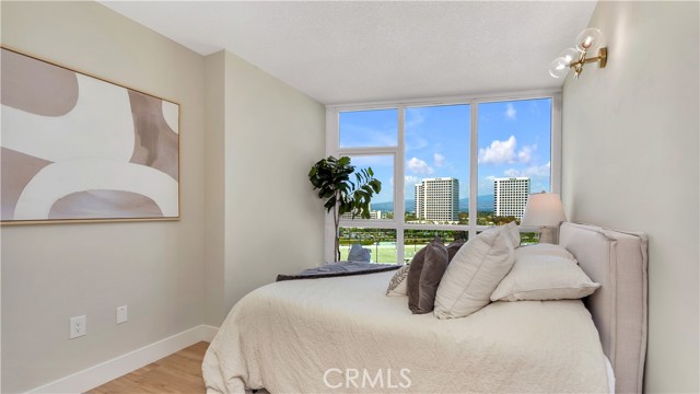 MLS #OC25107403 image #29