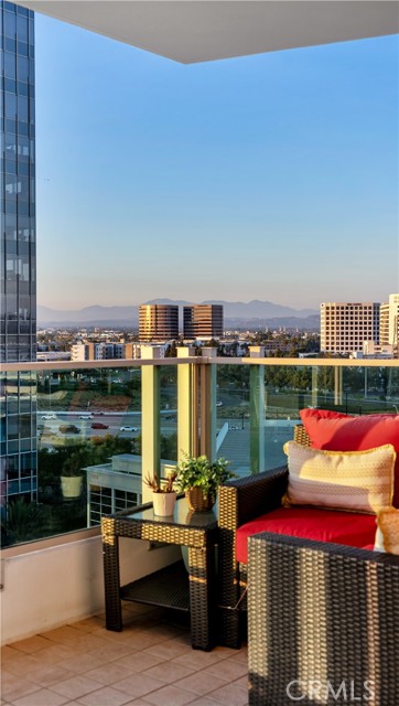 MLS #OC25107403 image #33