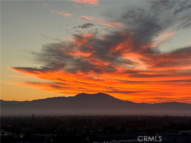 MLS #OC25107403 image #36