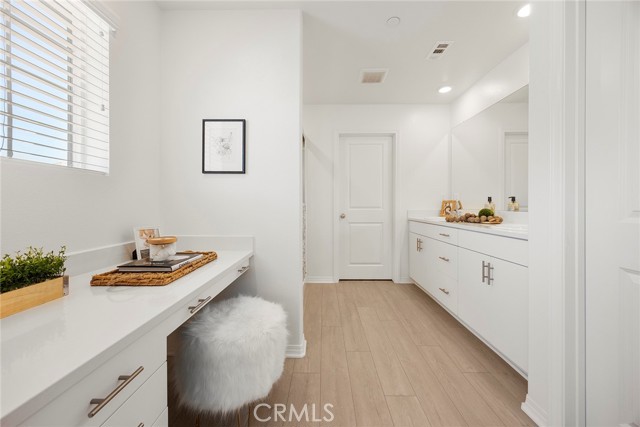 MLS #OC25107595 image #19