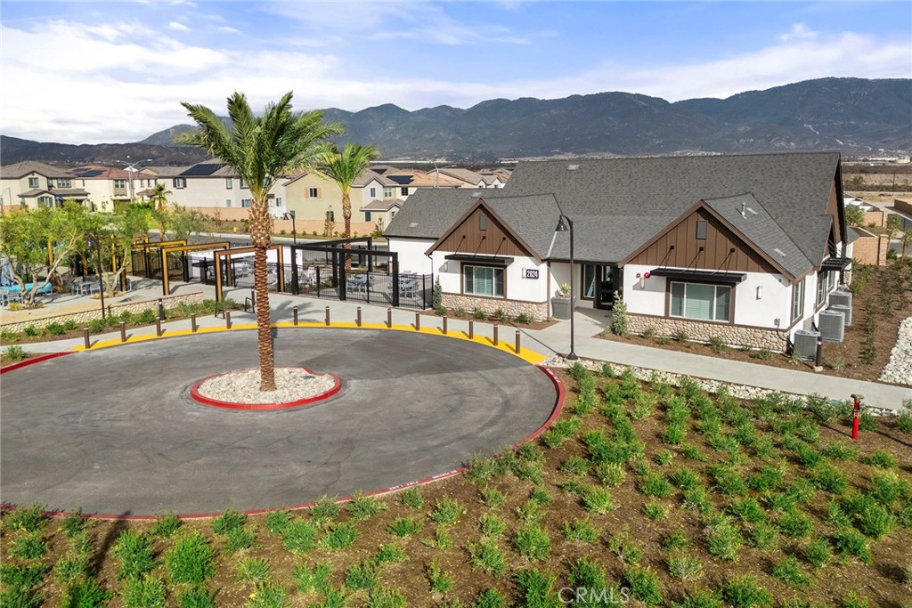 MLS #OC25107595 image #41