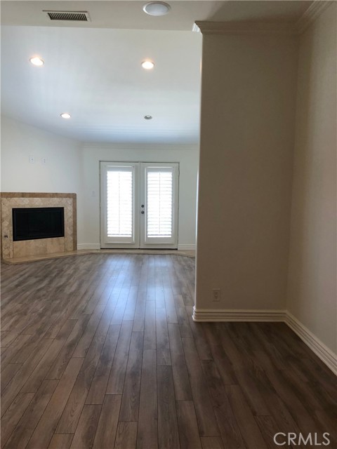 MLS #OC25107659 image #18