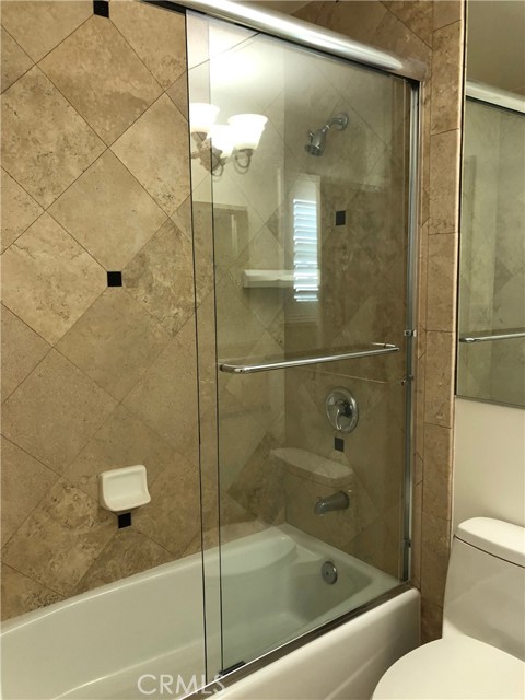 MLS #OC25107659 image #28