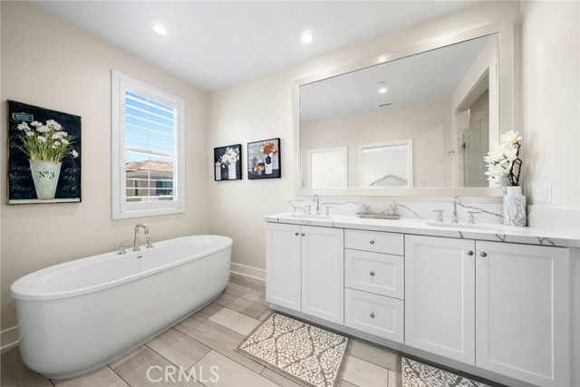 MLS #OC25107861 image #13