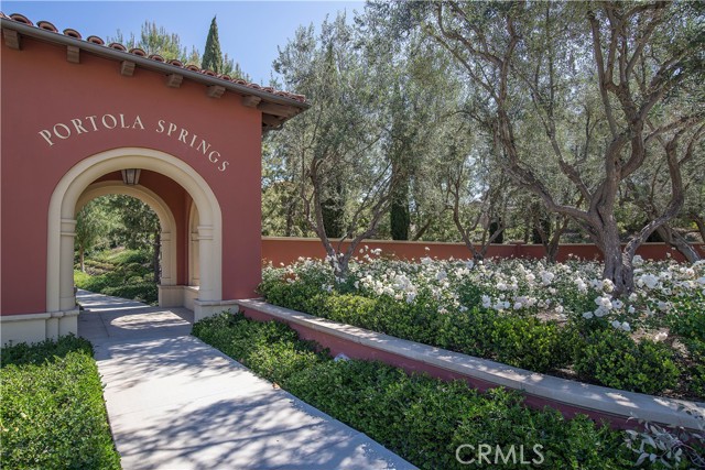 MLS #OC25107861 image #22