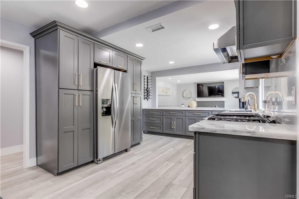 MLS #OC25107983 image #12