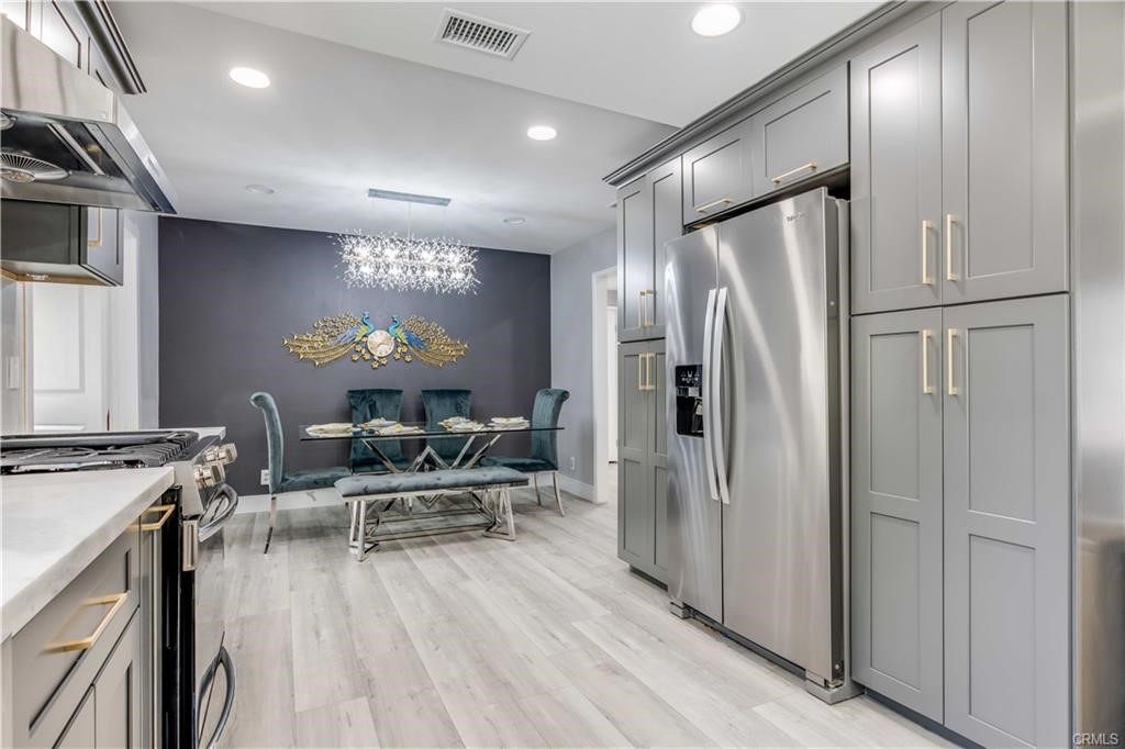 MLS #OC25107983 image #13