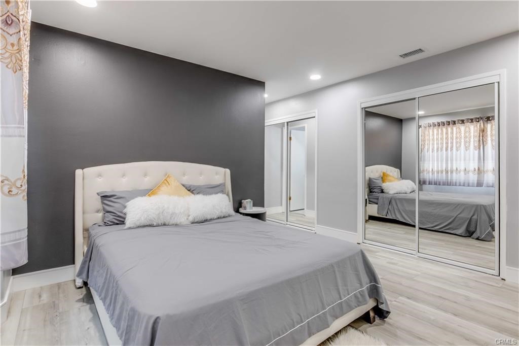 MLS #OC25107983 image #17