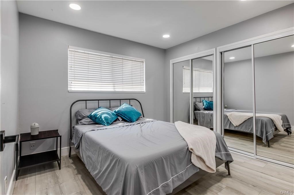 MLS #OC25107983 image #20