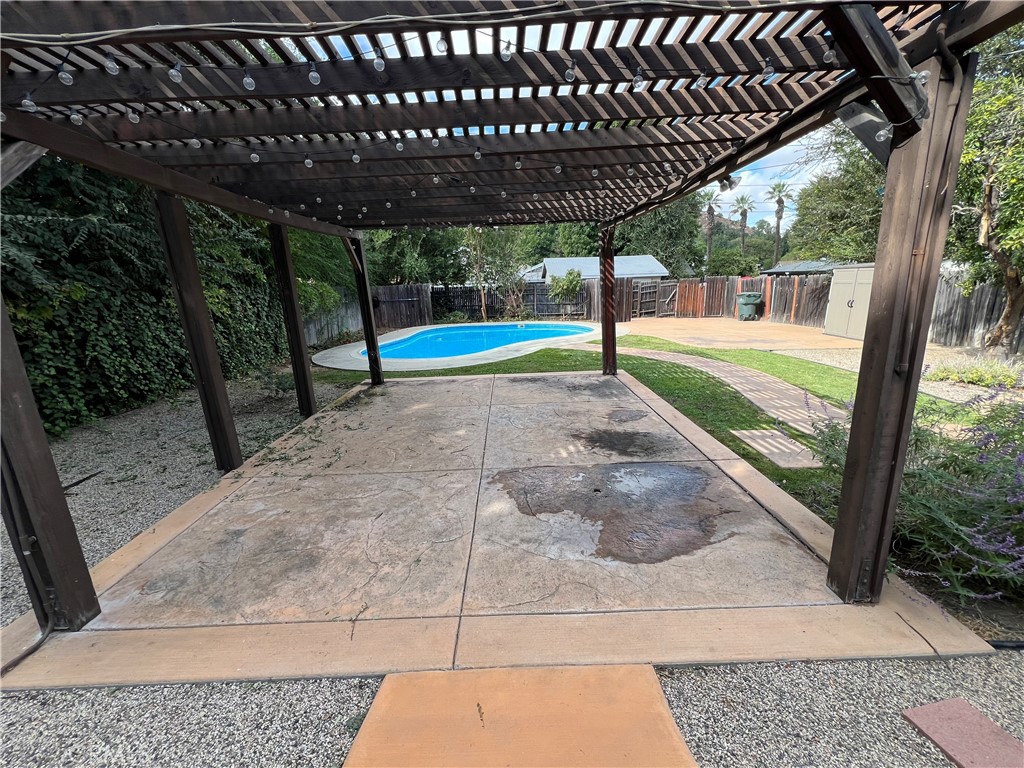 MLS #OC25108817 image #12