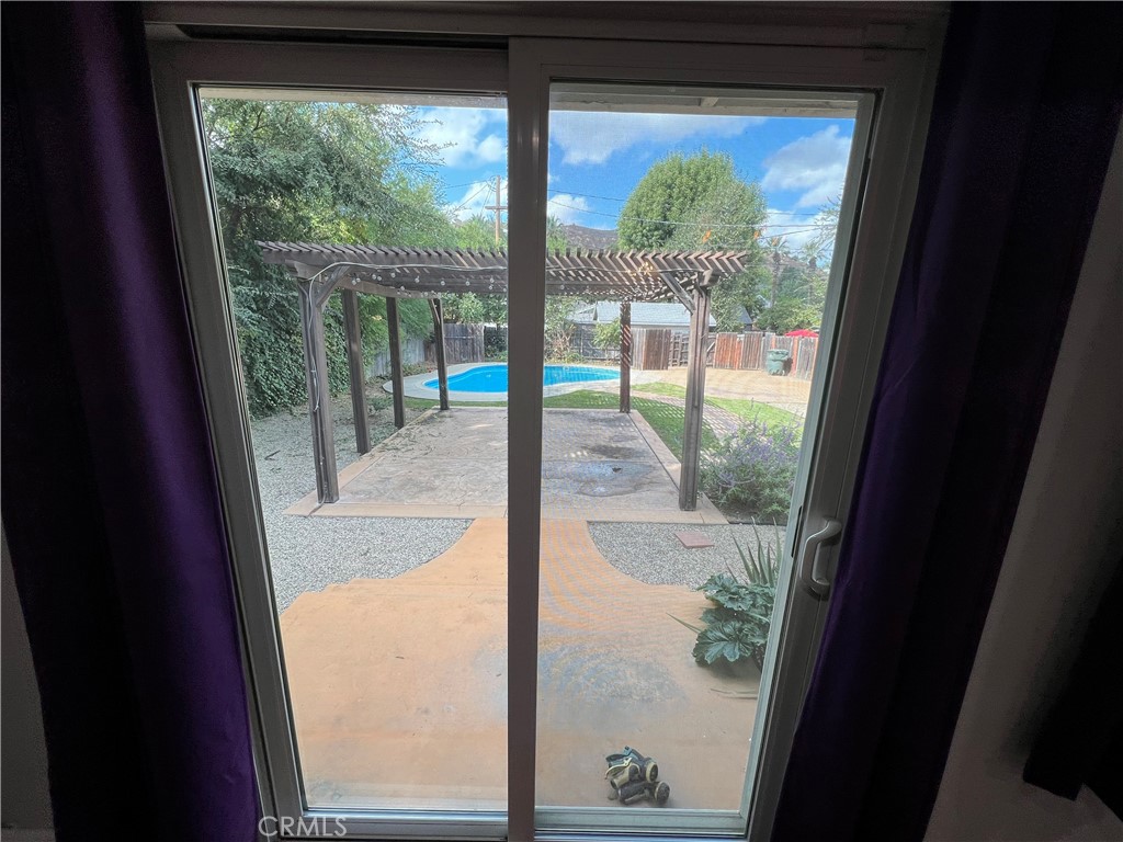 MLS #OC25108817 image #9