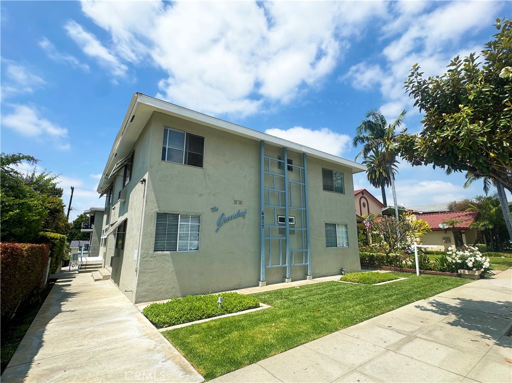 MLS #OC25109106 image #0