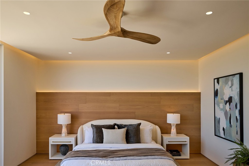 MLS #OC25111534 image #15