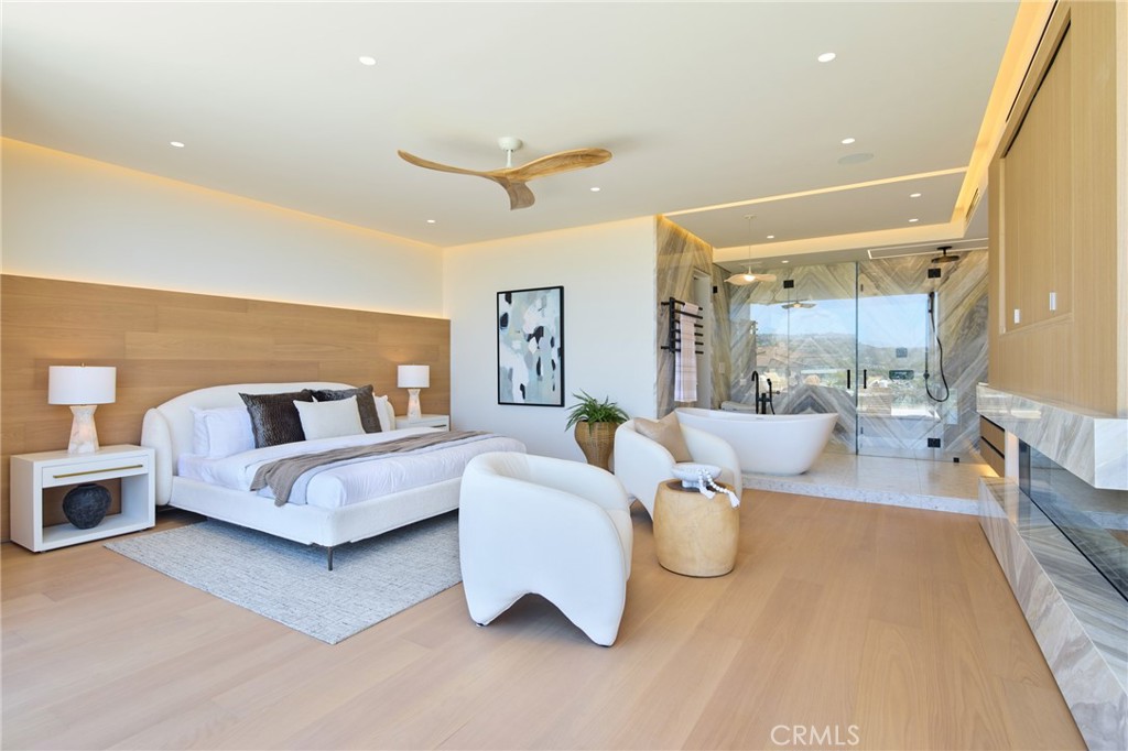 MLS #OC25111534 image #16