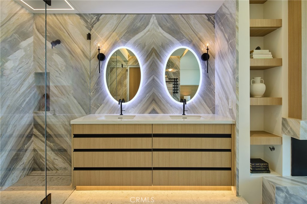 MLS #OC25111534 image #18