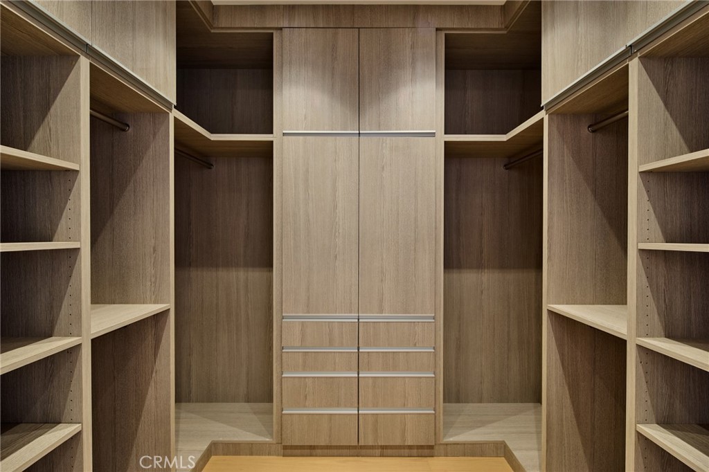 MLS #OC25111534 image #20