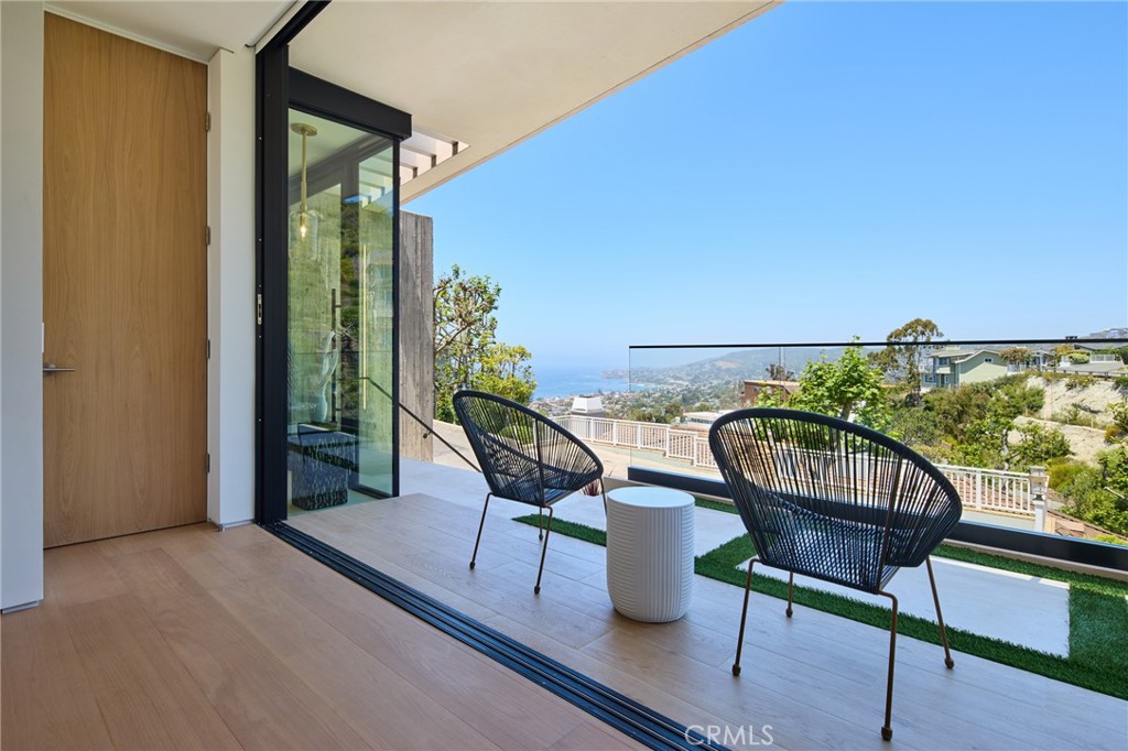 MLS #OC25111534 image #24