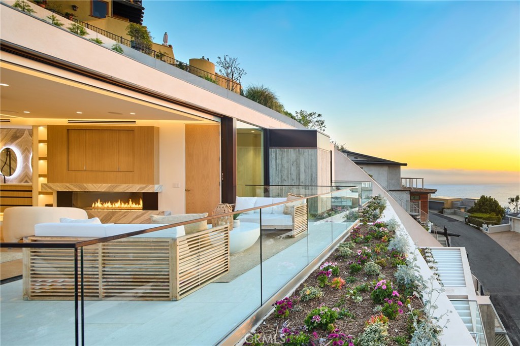 MLS #OC25111534 image #29