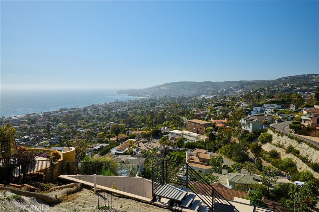 MLS #OC25111534 image #37