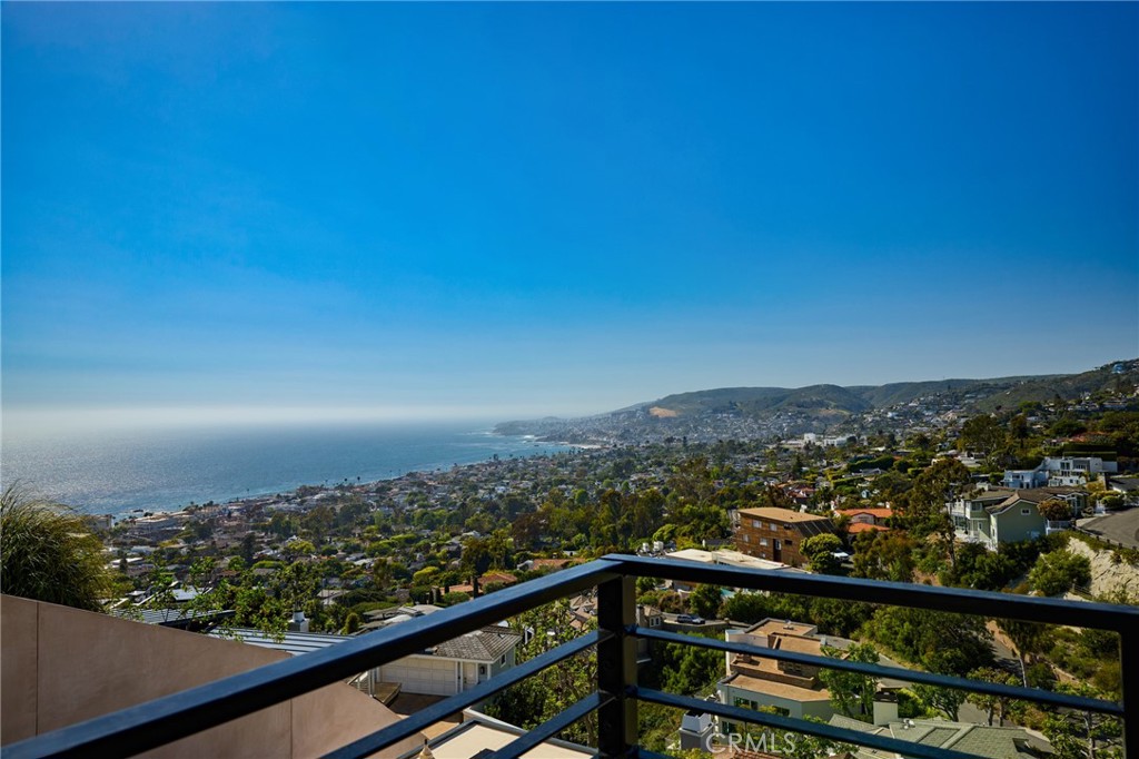 MLS #OC25111534 image #38