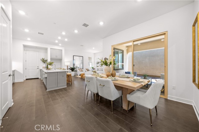 MLS #OC25112056 image #14