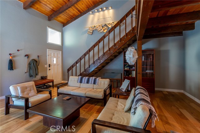 MLS #OC25112140 image #1