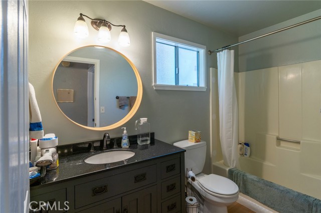 MLS #OC25112140 image #10