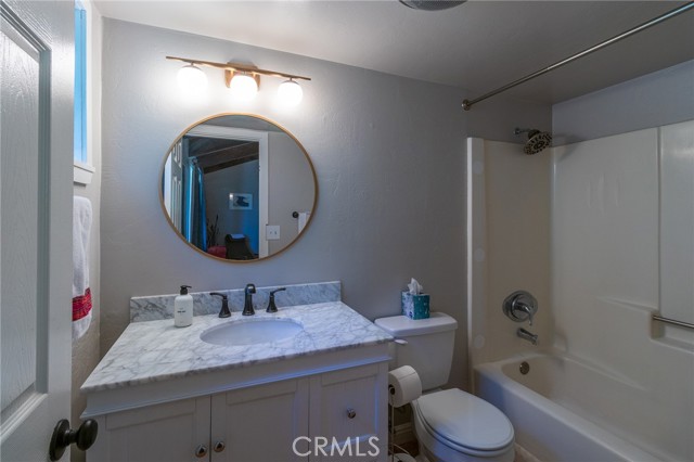 MLS #OC25112140 image #15