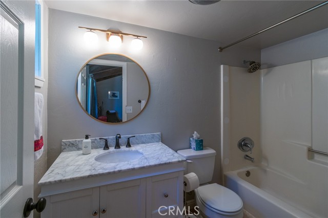 MLS #OC25112140 image #19