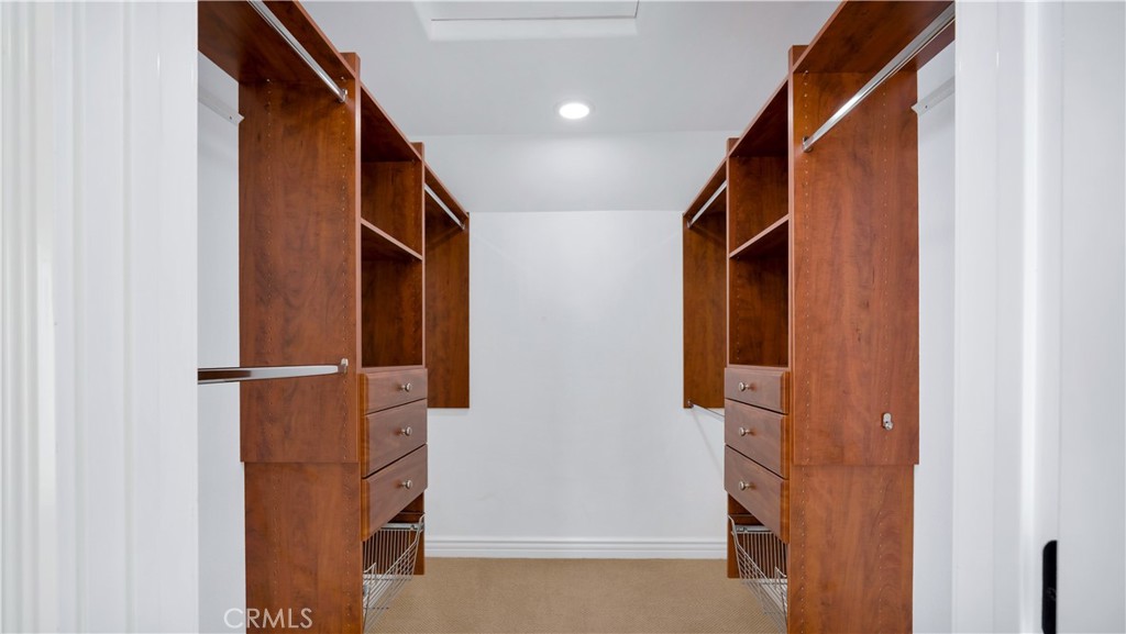 MLS #OC25112252 image #14