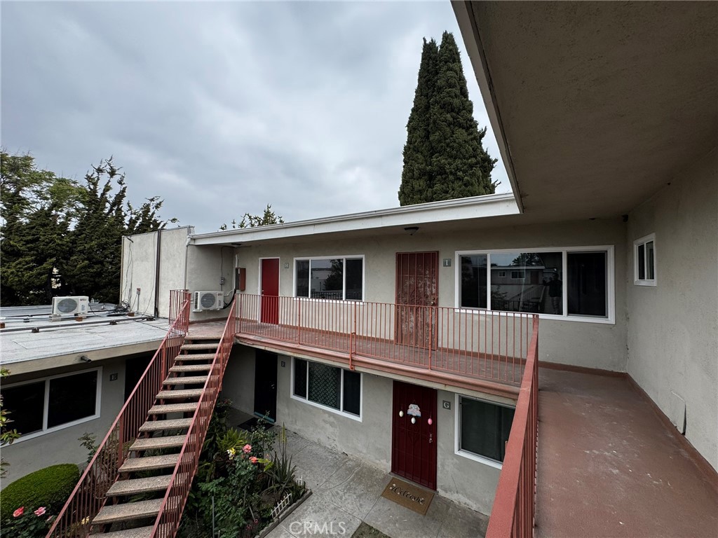 MLS #OC25112645 image #12