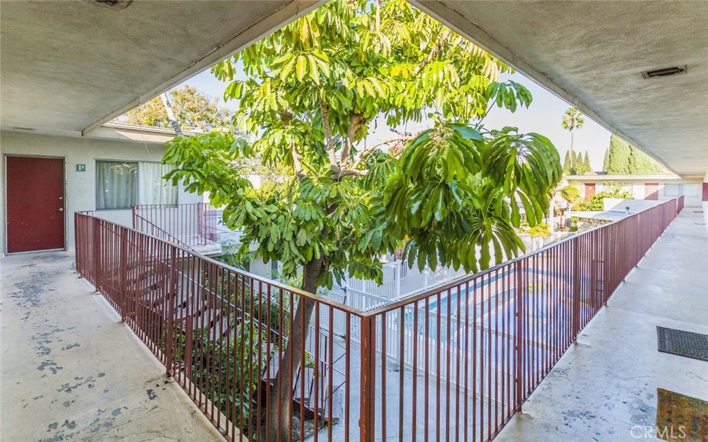 MLS #OC25112645 image #4