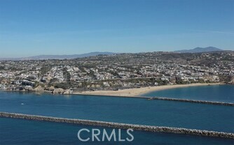 MLS #OC25112811 image #22