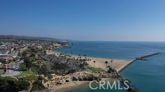 MLS #OC25112811 image #32