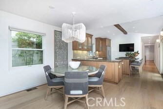 MLS #OC25112811 image #6