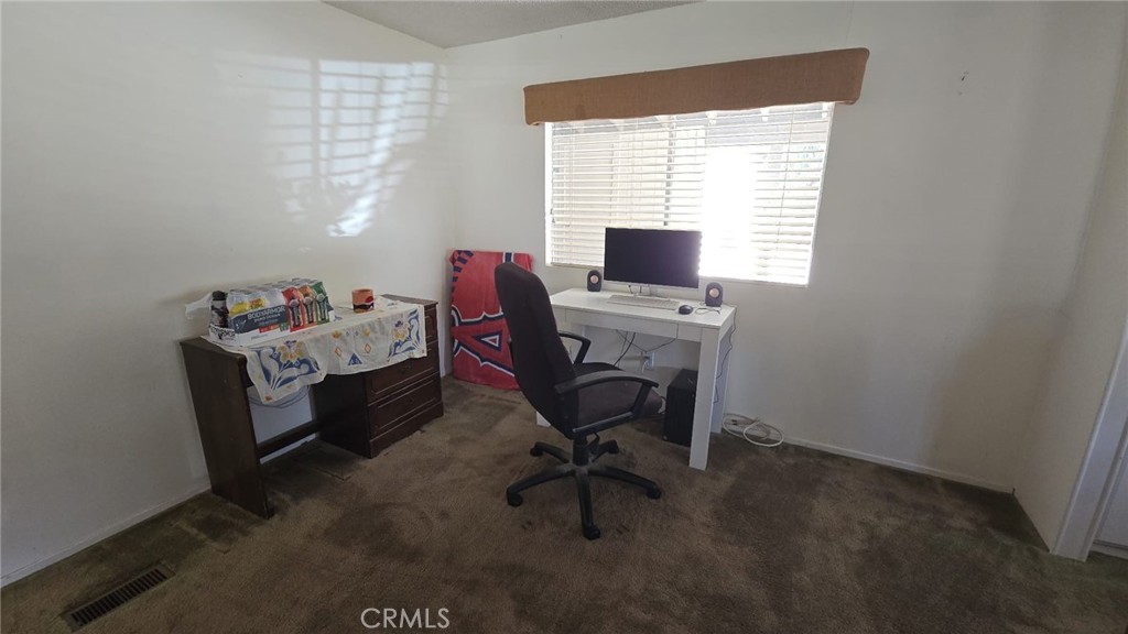 MLS #OC25113025 image #19