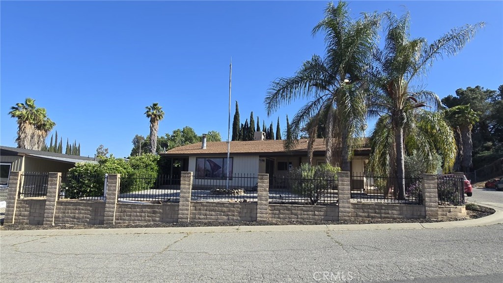 MLS #OC25113025 image #27