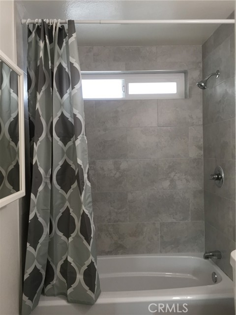 MLS #OC25113327 image #13