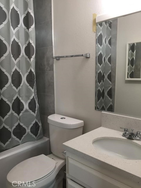 MLS #OC25113327 image #14