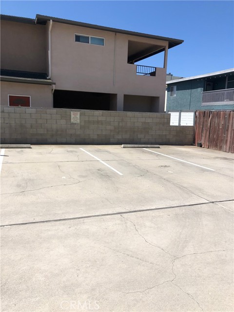 MLS #OC25113327 image #18