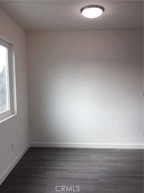 MLS #OC25113327 image #3