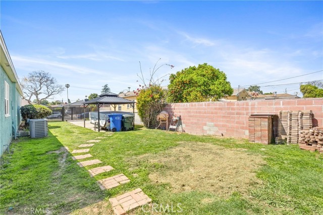 MLS #OC25113756 image #22