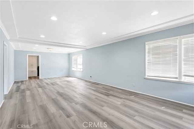 MLS #OC25113756 image #6