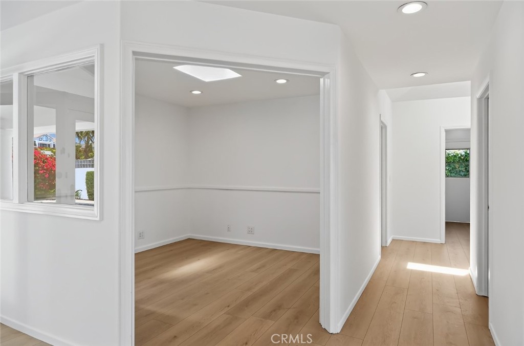 MLS #OC25114590 image #14