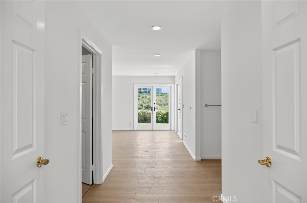 MLS #OC25114590 image #17