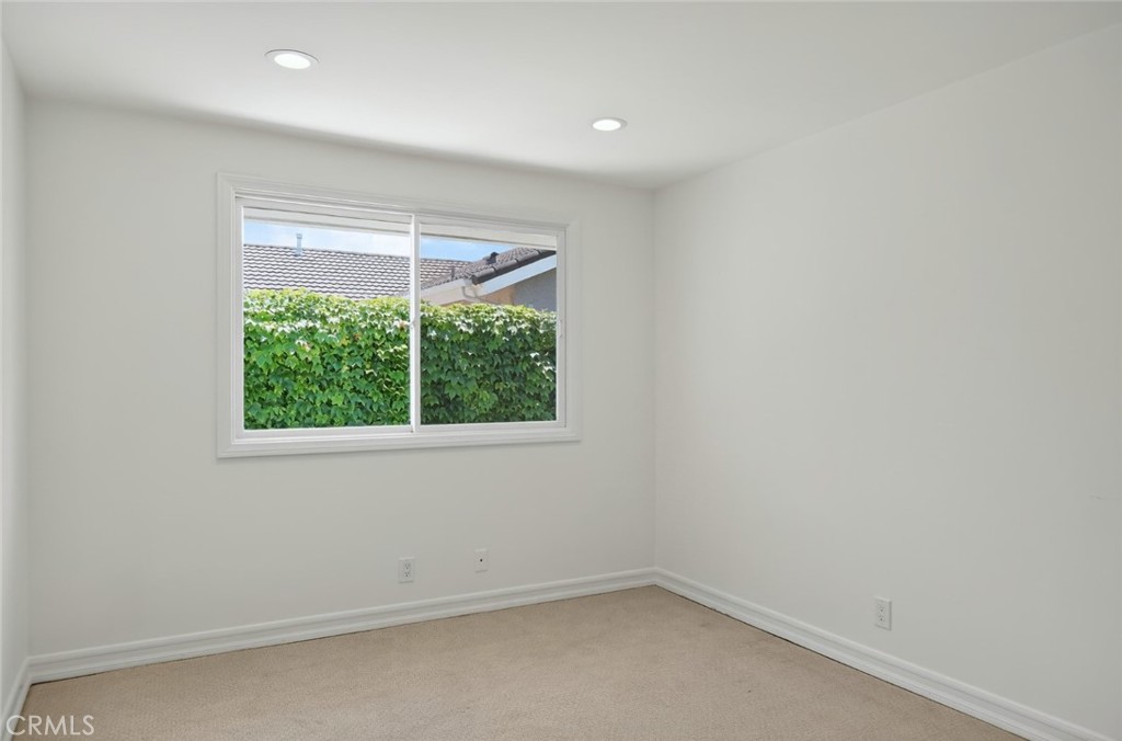 MLS #OC25114590 image #26