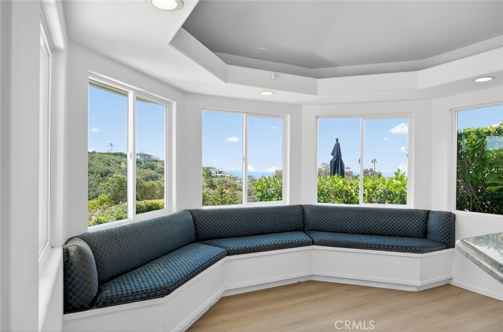 MLS #OC25114590 image #8