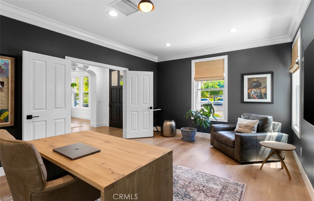 MLS #OC25115506 image #7